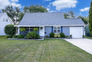 44 Woodlee Lane, Grand Island, NY 14072