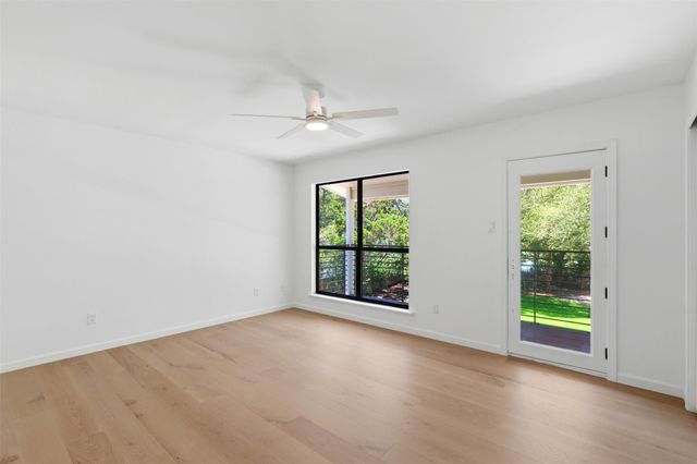 108 Tellus ST, Lakeway, TX 78734