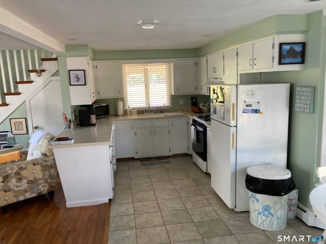 13 Sound View Heights, Branford, CT 06405