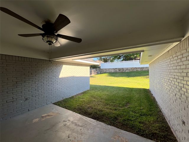 1108 Berkshire Court, Trophy Club, TX 76262