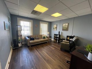 7 Winn St, Woburn, MA 01801