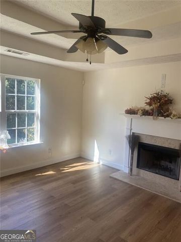 5482 Latham Manor Drive, Gainesville, GA 30506