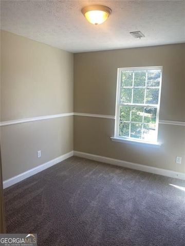 5482 Latham Manor Drive, Gainesville, GA 30506