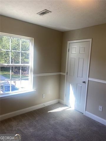 5482 Latham Manor Drive, Gainesville, GA 30506