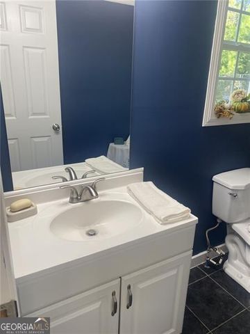 5482 Latham Manor Drive, Gainesville, GA 30506