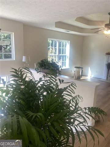5482 Latham Manor Drive, Gainesville, GA 30506