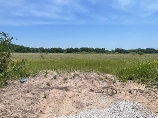 1616 Clater Powell, Gholson, TX 76705