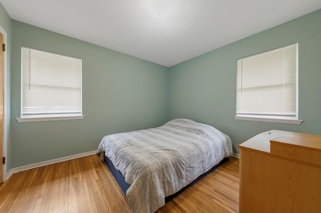 9043 13th Avenue S, Bloomington, MN 55425