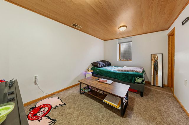 9043 13th Avenue S, Bloomington, MN 55425