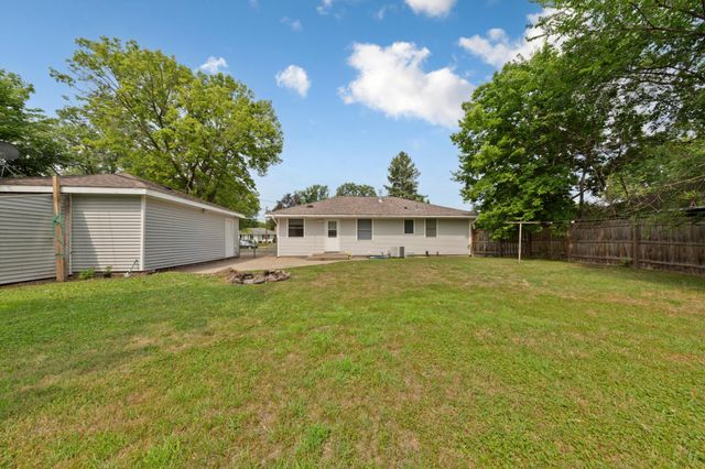 9043 13th Avenue S, Bloomington, MN 55425