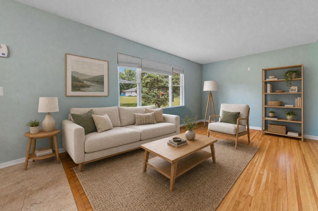 9043 13th Avenue S, Bloomington, MN 55425 — photo 2