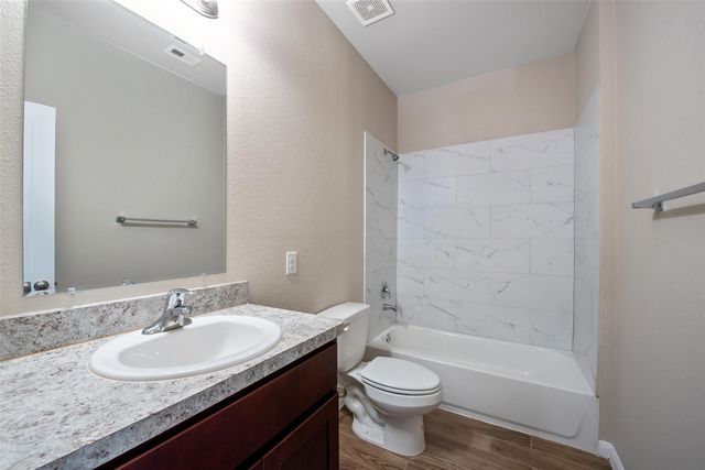 7937 Richland Drive A, Houston, TX 77028
