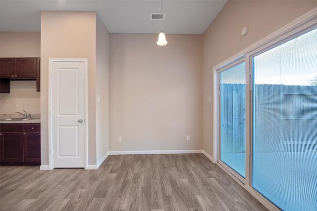 7937 Richland Drive A, Houston, TX 77028