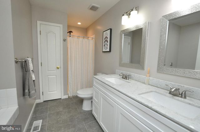 70 ROOSEVELT BLVD, Berlin, NJ 08009