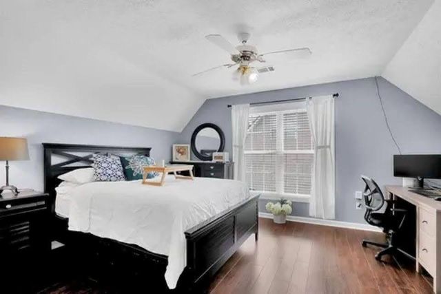 828 Windsor Oak, Lawrenceville, GA 30045