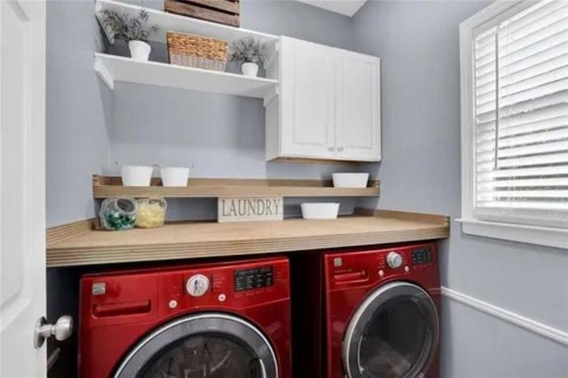 828 Windsor Oak, Lawrenceville, GA 30045