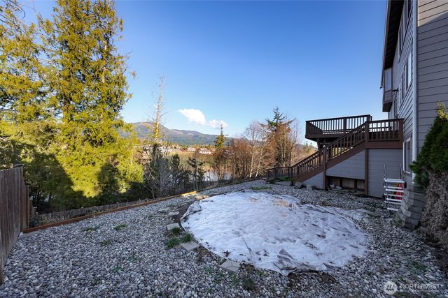 23907 Nookachamp Hills Drive, Mount Vernon, WA 98274