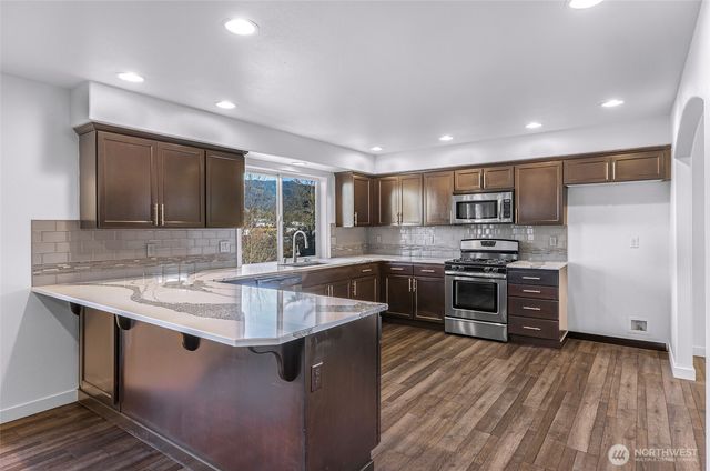 23907 Nookachamp Hills Drive, Mount Vernon, WA 98274