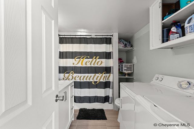 702 DALLAS RD, Cheyenne, WY 82007