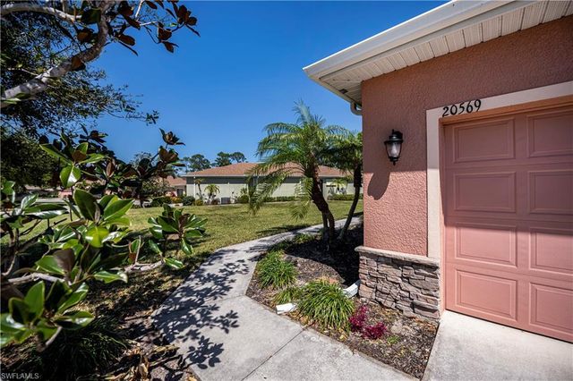 20569 Chestnut Ridge DR, North Fort Myers, FL 33917