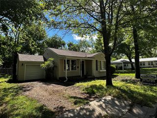 405 Davis Street, Weatherford, TX 76086