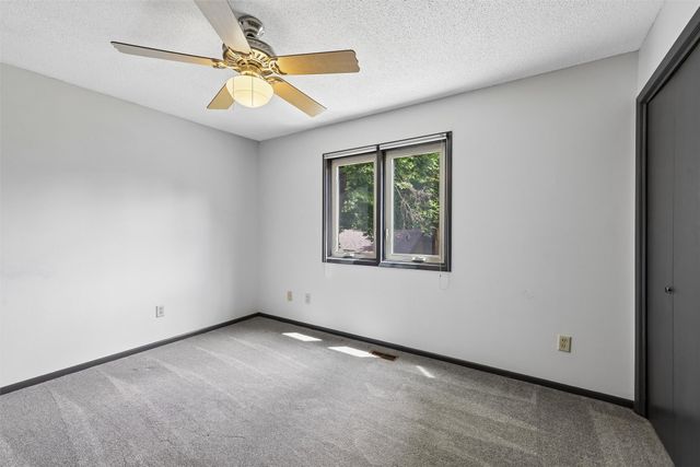 4312 Woodland Avenue, West Des Moines, IA 50266