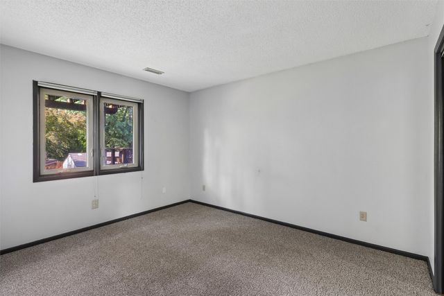 4312 Woodland Avenue, West Des Moines, IA 50266