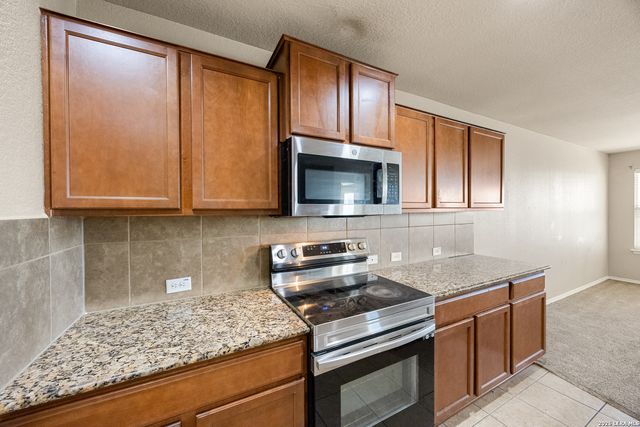 7202 Galaxy Brk, San Antonio, TX 78252