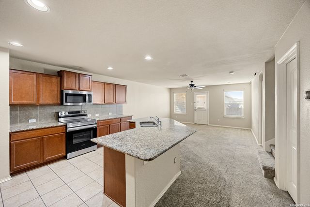 7202 Galaxy Brk, San Antonio, TX 78252