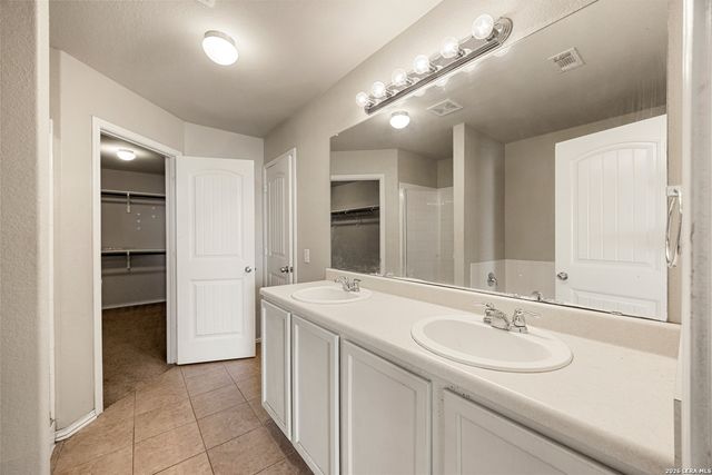 7202 Galaxy Brk, San Antonio, TX 78252