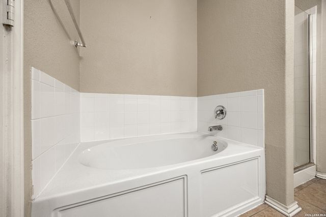 7202 Galaxy Brk, San Antonio, TX 78252