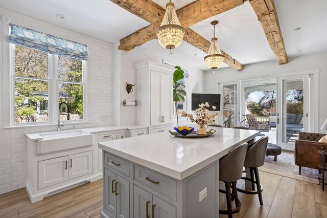 392 Cherokee Street NE, Marietta, GA 30060