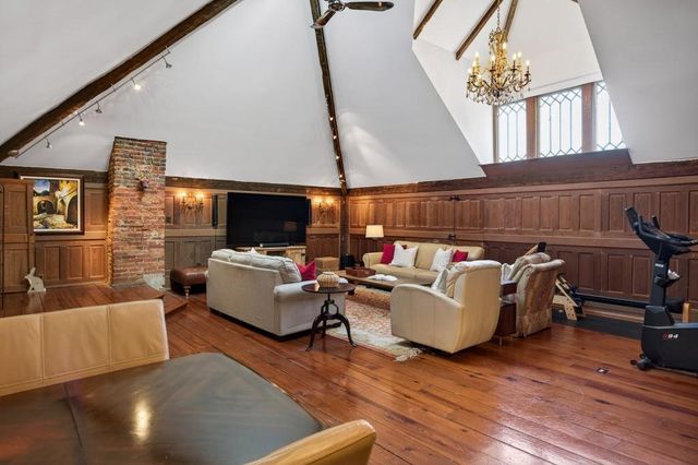 392 Cherokee Street NE, Marietta, GA 30060