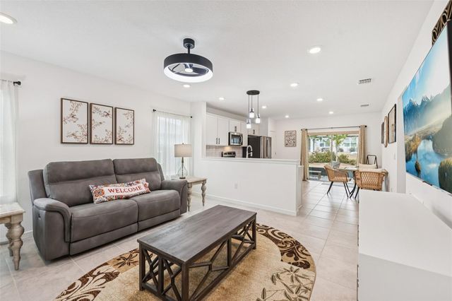 8359 SW 54TH LOOP, Ocala, FL 34481