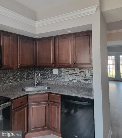 213 HEATHER CT, La Plata, MD 20646