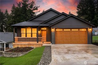 2333 W Castleman Street, Longview, WA 98632