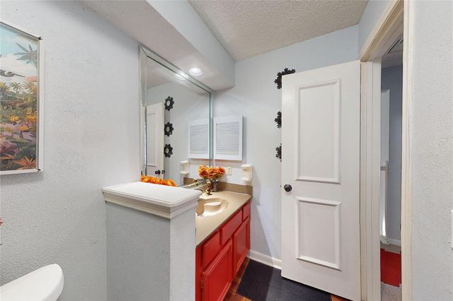 4739 Cashel Glen Drive, Houston, TX 77069