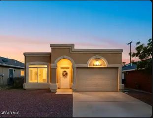 4648 Lorenzo Ponce Drive, El Paso, TX 79938