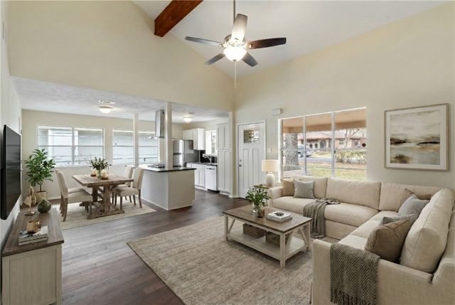 2411 Hardwood Drive, Bryan, TX 77803