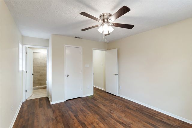 2411 Hardwood Drive, Bryan, TX 77803