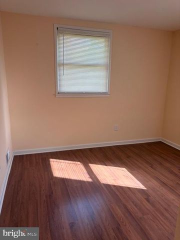 3202 HAYES ST, Lanham, MD 20706