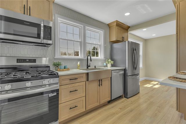 4515 Tuscarawas Road, Brighton Twp, PA 15009