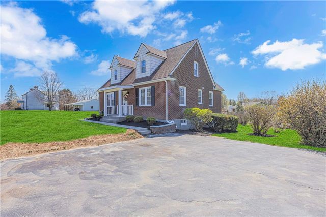 4515 Tuscarawas Road, Brighton Twp, PA 15009