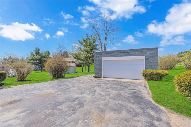 4515 Tuscarawas Road, Brighton Twp, PA 15009