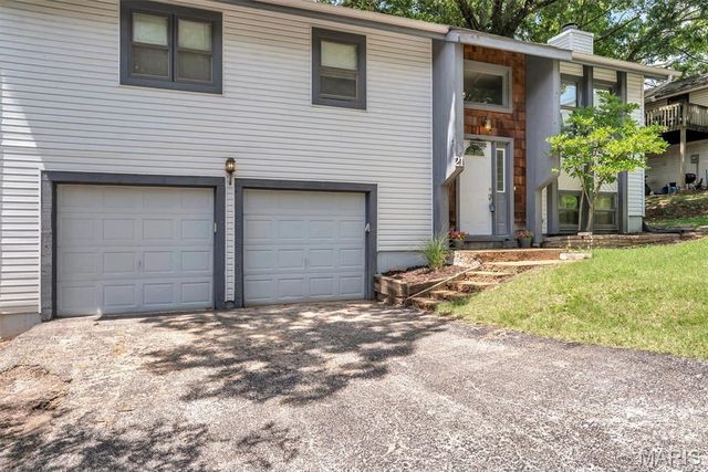 21 Muir Street, Eureka, MO 63025