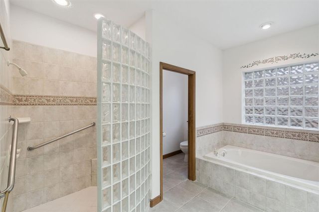 8516 FIRESTONE CIRCLE, Clermont, FL 34711