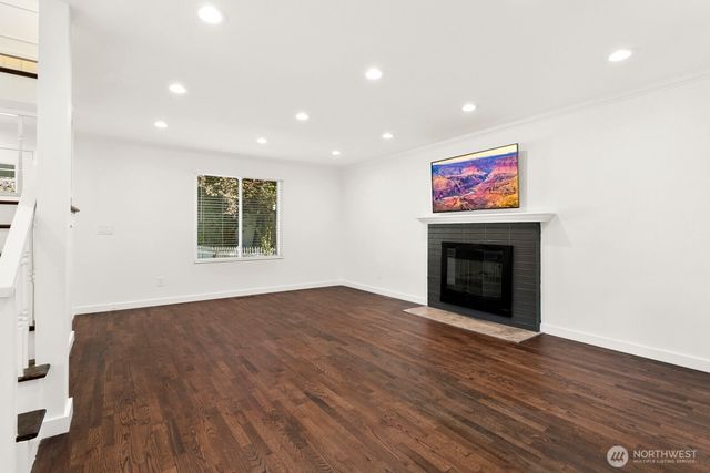 25926 13th Place S, Des Moines, WA 98198