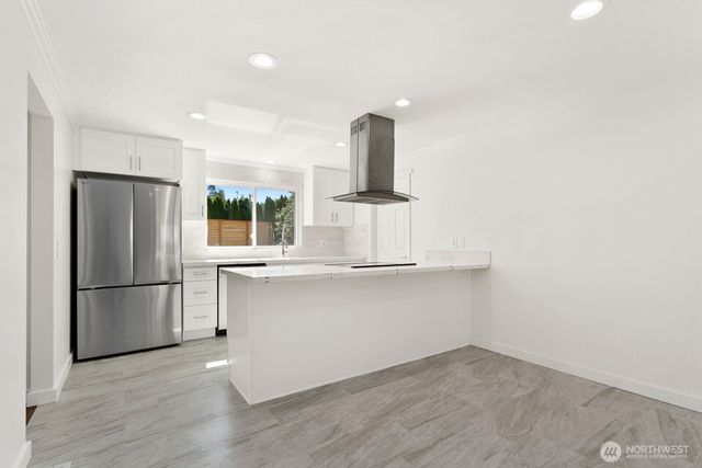 25926 13th Place S, Des Moines, WA 98198