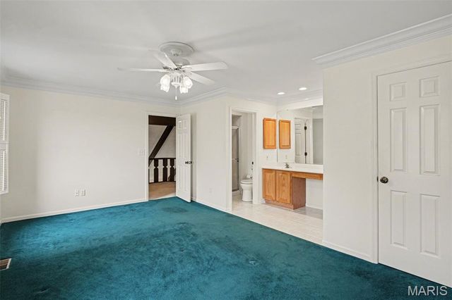 5022 Amber Place Drive, St Louis, MO 63128