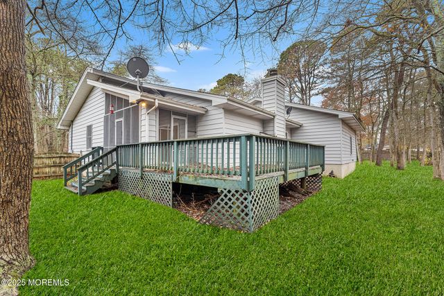 11 Tiller Drive, Waretown, NJ 08758